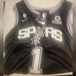 NWT Wembenyama Spurs Nike Swingman jersey